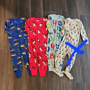 Hanna Andersson Christmas Holiday Zip Sleepers